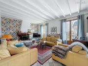 Maison 11 pièces 248 m²