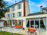 Maison 11 pièces 250 m²