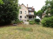 Maison 11 pièces 251 m²