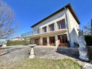 Maison 11 pièces 255 m²