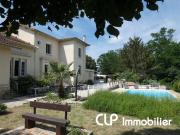 Maison 11 pièces 256 m²