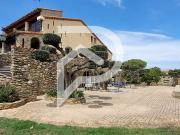 Maison 11 pièces 259 m²