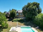 Maison 11 pièces 275 m²