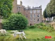 Maison 11 pièces 303 m²