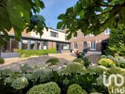 Maison 11 pièces 284 m² Maison 11 pièces 284 m²