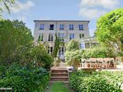 Maison 11 pièces 286 m²