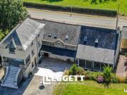 Maison 11 pièces 295 m²