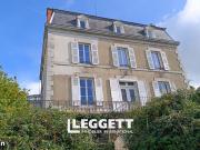 Maison 11 pièces 296 m²