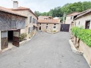 Maison 11 pièces 300 m²