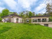 Maison 11 pièces 300 m²