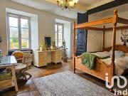 Maison 11 pièces 300 m²