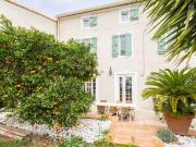 Maison 11 pièces 305 m²