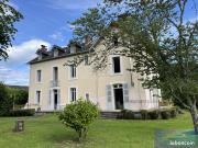 Maison 11 pièces 306 m²