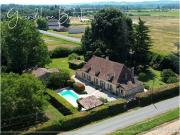 Maison 11 pièces 306 m²