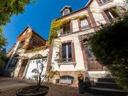 Maison 11 pièces 308 m²