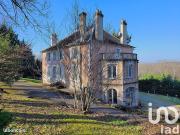 Maison 11 pièces 318 m²