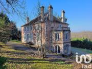 Maison 11 pièces 318 m²