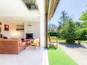 Maison 11 pièces 321 m²
