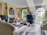 Maison 11 pièces 325 m²