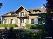 Maison 11 pièces 333 m²