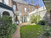 Maison 11 pièces 340 m²