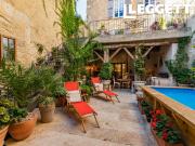 Maison 11 pièces 340 m²