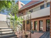 Maison 11 pièces 355 m²