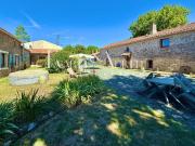 Maison 11 pièces 365 m²