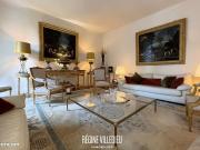 Maison 11 pièces 372 m²