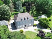 Maison 11 pièces 379 m²