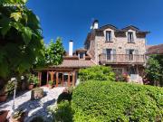 Maison 11 pièces 385 m²
