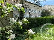 Maison 11 pièces 390 m²