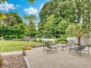 Maison 11 pièces 402 m²