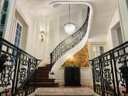 Maison 11 pièces 430 m²