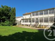 Maison 11 pièces 447 m²