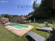 Maison 11 pièces 450 m²