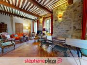 Maison 11 pièces 463 m²