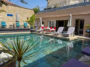 Maison 11 pièces 502 m²