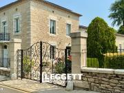 Maison 12 pièces 220 m²