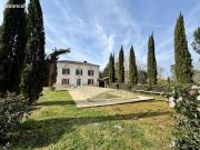 Maison 12 pièces 244 m²