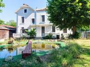 Maison 12 pièces 251 m²