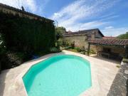 Maison 12 pièces 260 m²