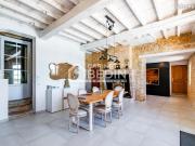 Maison 12 pièces 272 m²