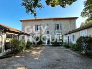 Maison 12 pièces 300 m²