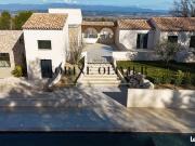 Maison 12 pièces 300 m²