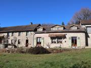 Maison 12 pièces 323 m²