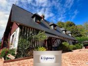 Maison 12 pièces 339 m²