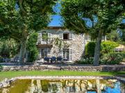 Maison 12 pièces 344 m²