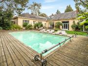 Maison 12 pièces 350 m²