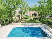 Maison 12 pièces 358 m²